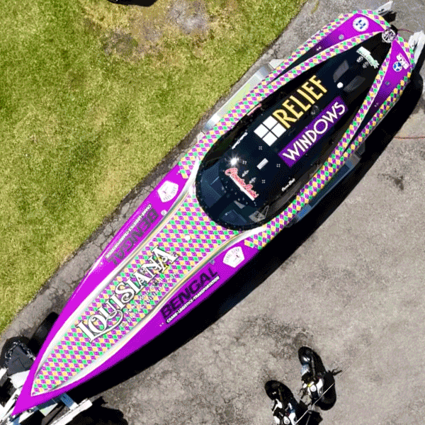 Relief speedboat